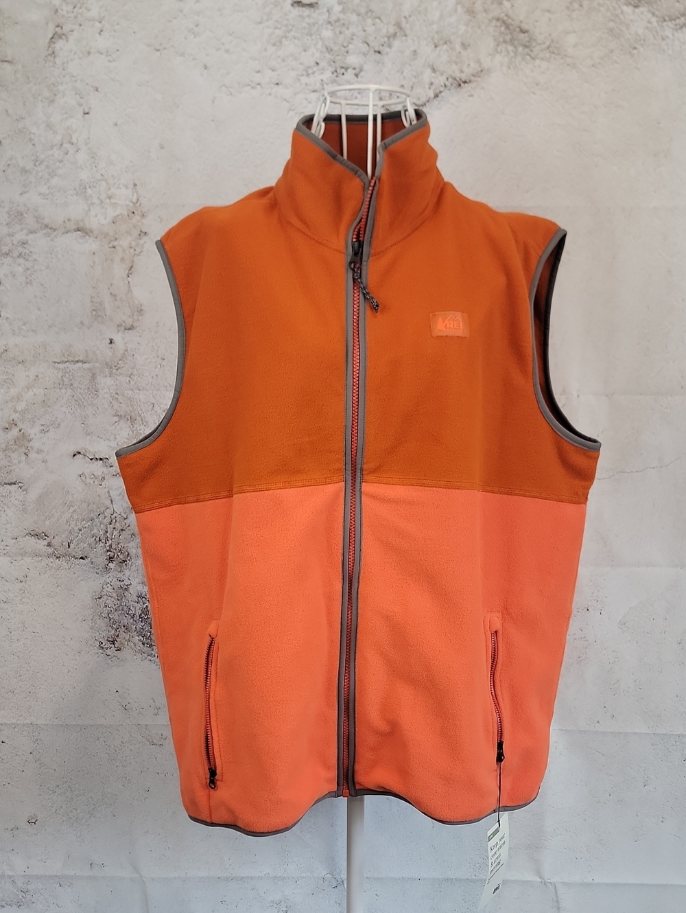 REI Trailmade Two-Tone Orange/Rust Fleece Vest - Zip Front Mens Size L NWT
